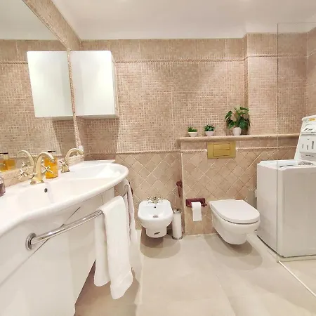 Luxury Ocean View Americas Apartment *